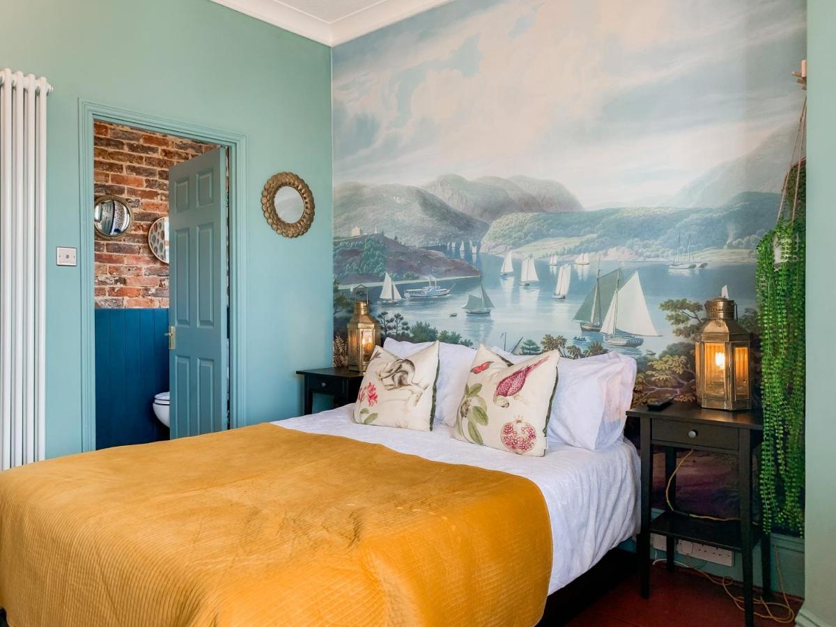 The Townhouse 101 Bed & Breakfast Sandown Exterior photo